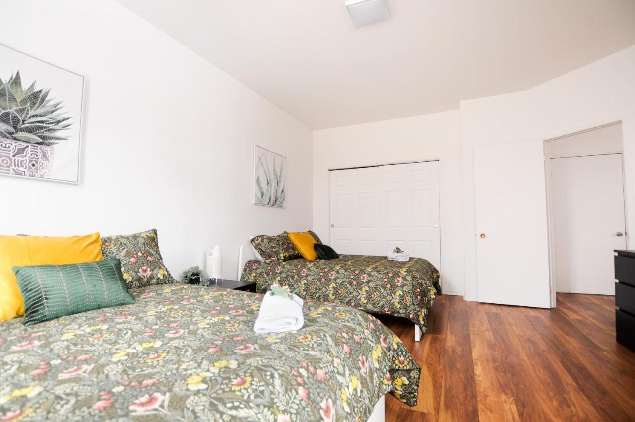 The 1810 - Spacious With Balcony - North Of Quebec ภายนอก รูปภาพ